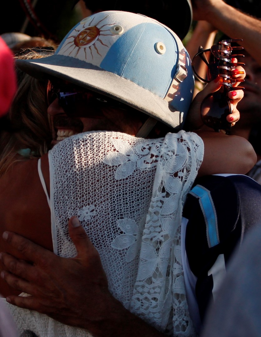 21 Lots of joy for Maria y AdolfitoOo